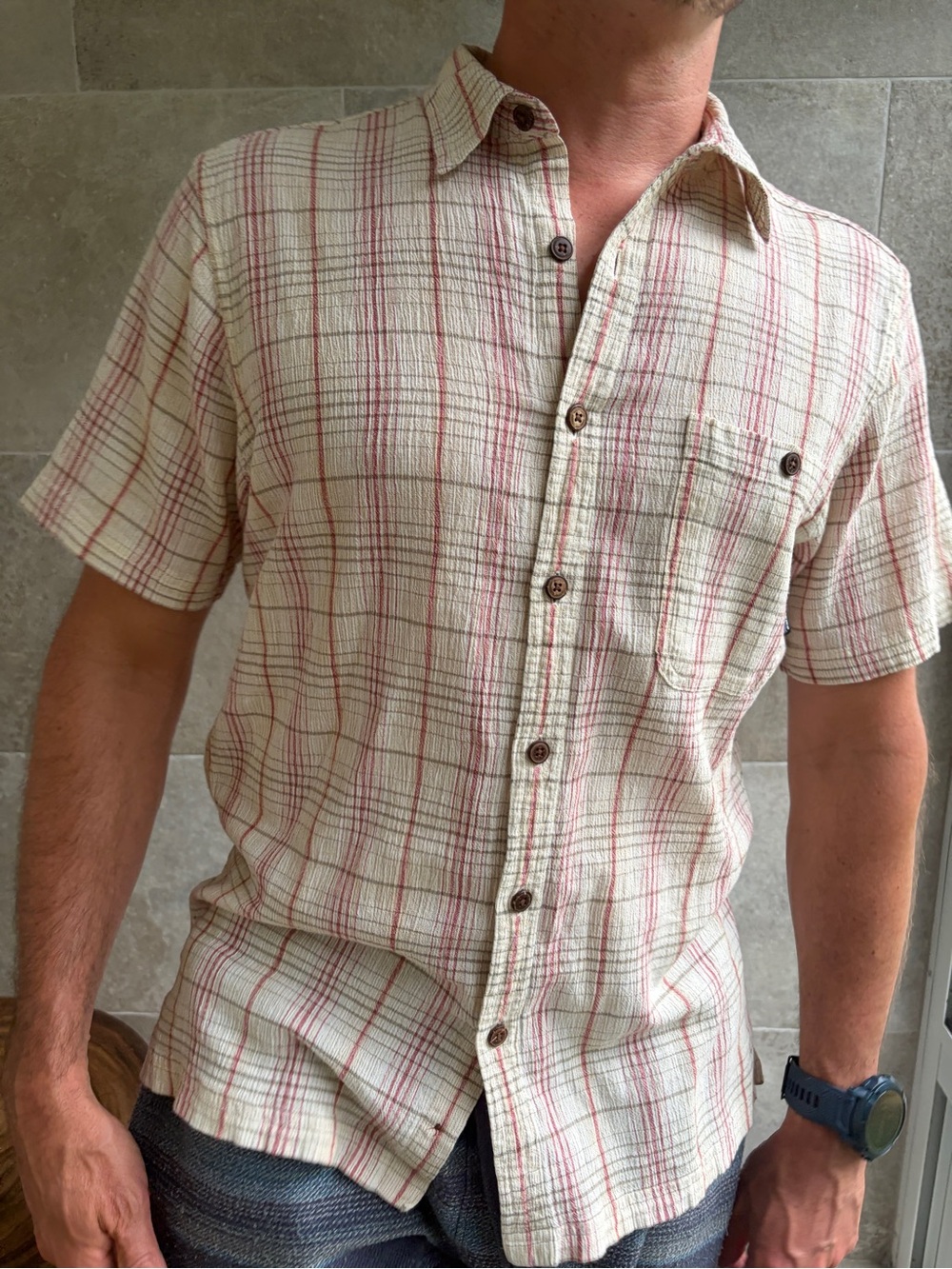 Patagonia Cream and Red Plaid Short Sleeve Button-Down Shirt organic cotton SZ M